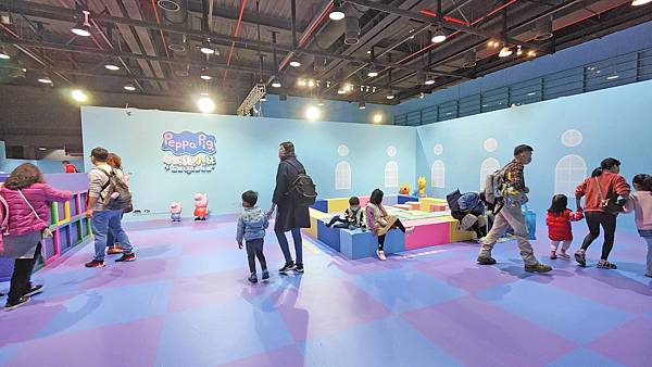 【台北室內親子景點】粉紅豬小妹玩樂日互動特展台北站-2022農曆春節過年出遊必玩的室內景點、親子展覽旅遊景點