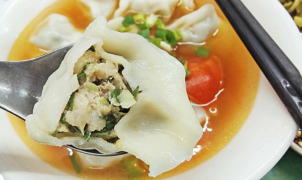 【板橋美食】金蘭州麵館-美味無比又平價的好吃手工水餃店