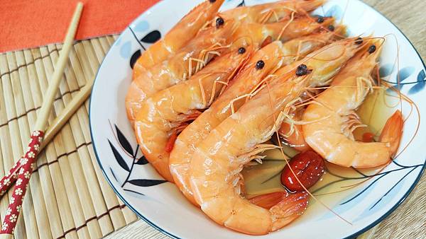 【宅配年菜】鮮綠生活失傳一甲子古典重現年菜8件組-不用2000元就能吃到美味的8人份8道年菜，CP值爆高!