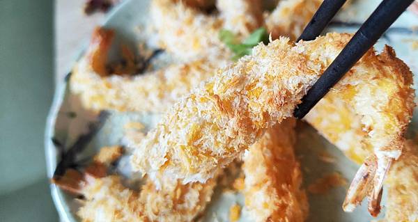 【宅配年菜】鮮綠生活失傳一甲子古典重現年菜8件組-不用2000元就能吃到美味的8人份8道年菜，CP值爆高!