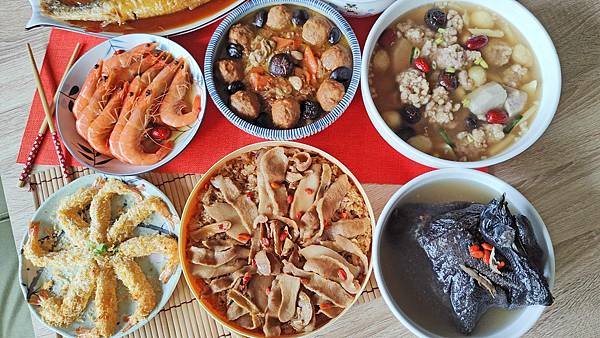 【宅配年菜】鮮綠生活失傳一甲子古典重現年菜8件組-不用2000元就能吃到美味的8人份8道年菜，CP值爆高!