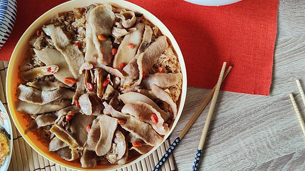 【宅配年菜】鮮綠生活失傳一甲子古典重現年菜8件組-不用2000元就能吃到美味的8人份8道年菜，CP值爆高!