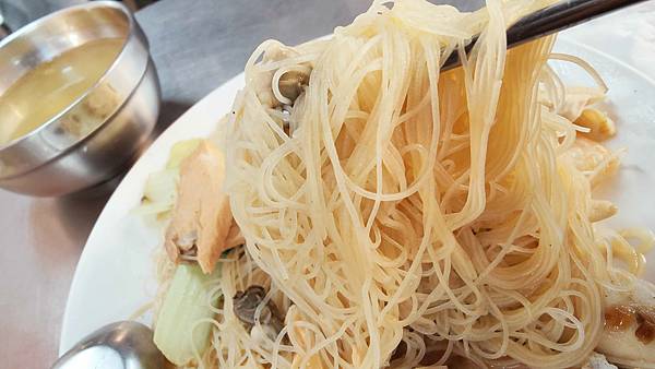 【台北美食】祥滿速食餐坊-中午用餐時間滿滿人潮的爆料海鮮小吃店 【台北美食】祥滿速食餐坊-中午用餐時間滿滿人潮的爆料海鮮小吃店