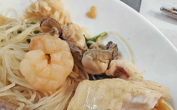 【台北美食】祥滿速食餐坊-中午用餐時間滿滿人潮的爆料海鮮小吃店 【台北美食】祥滿速食餐坊-中午用餐時間滿滿人潮的爆料海鮮小吃店