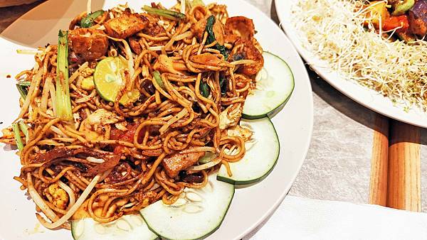 【台北素食餐廳】寶林茶室-全台首創馬來西亞口味的素食料理，最不像素食的素食餐廳