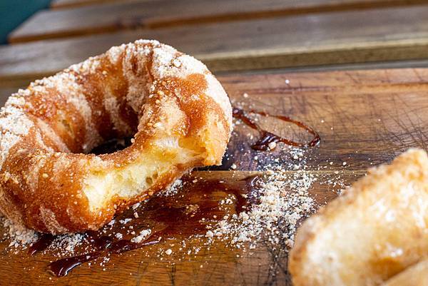 【三重美食】轉雞炸物專賣店-大塊又厚又多汁的美味雞排