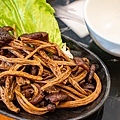 【高雄美食】小媳婦鐵鍋燉-全台第一家！東北特色鐵鍋燉美食