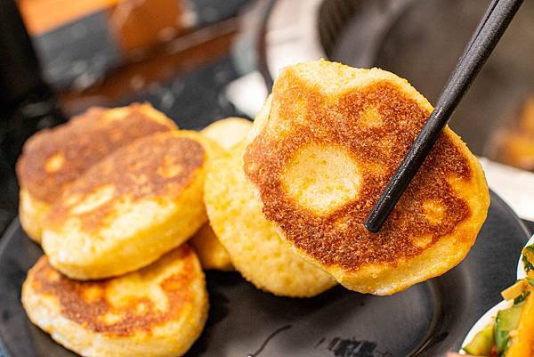 【高雄美食】小媳婦鐵鍋燉-全台第一家！東北特色鐵鍋燉美食