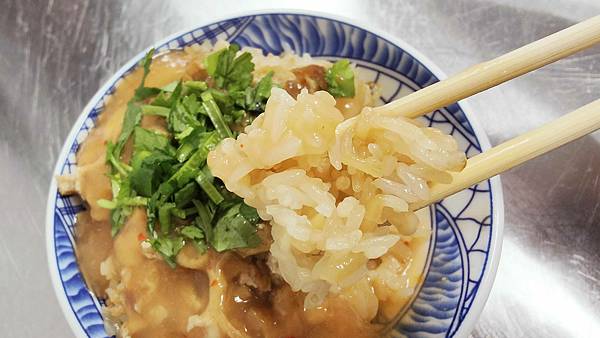 【宜蘭美食】無名油飯-網路評價4.4顆星的高評價美食
