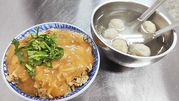 【宜蘭美食】無名油飯-網路評價4.4顆星的高評價美食