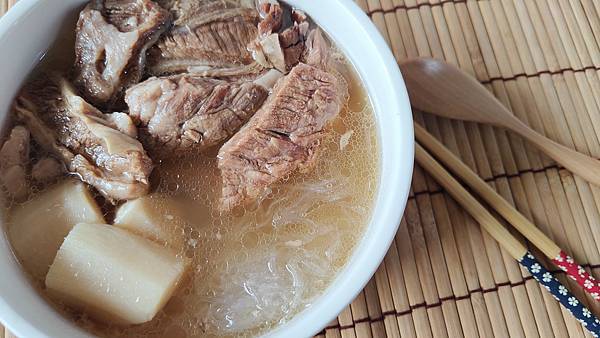 【宅配美食】高雄翰品常溫宅配湯品-只要7分鐘就能在家品嚐五星級飯店的美味