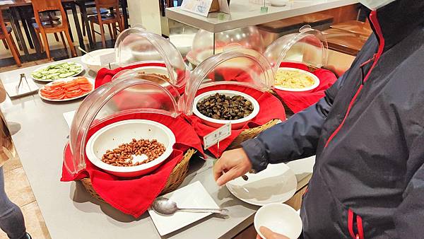 2022武陵賓館-武陵農場裡必住的旅館之一！美味的小木屋與夜景，還有早餐和晚餐完整介紹