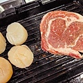 【宅配美食】唯典客-老饕級肉品、頂級肉品、頂級和牛、頂級食材、威靈頓牛排！年菜肉品必備、火鍋季肉品、干貝CAB 美國熟成沙朗/肋眼牛排、巧克力和牛後腰牛排、北海道超巨大干貝