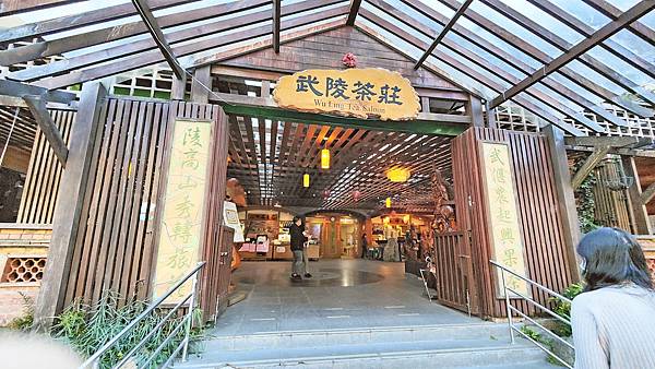 2022武陵農場！詳細的地圖、必拍景點、必玩的特色、賞花地點、門票價格、住宿資訊、導覽、接駁車、客運班次資料完整介紹