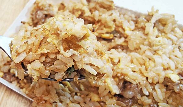 【板橋美食】味難忘炒飯炒麵-好吃又美味的炒飯小吃店！過年照常營業