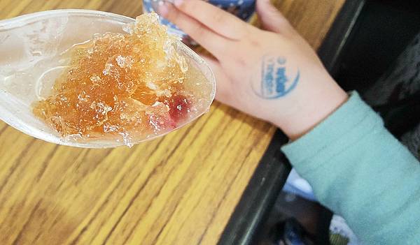 阿嬤ㄟ豆花-鶯歌老街裡,假日大排長龍的超人氣豆花店