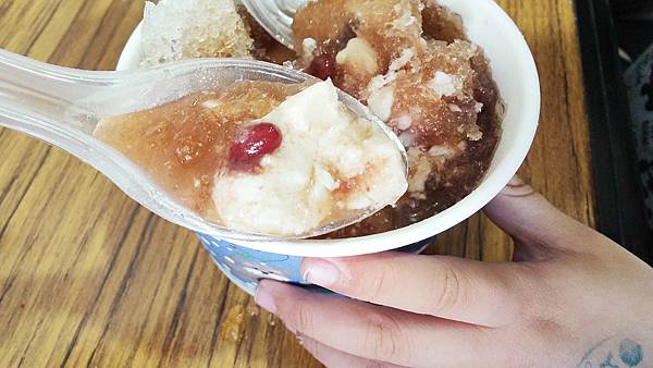 阿嬤ㄟ豆花-鶯歌老街裡,假日大排長龍的超人氣豆花店 阿嬤ㄟ豆花-鶯歌老街裡,假日大排長龍的超人氣豆花店