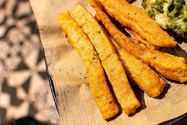 【台北美食】炸去啃 職人炸物 台北信義A11店-信義區百貨公司裡超平價雞排店 【台北美食】炸去啃 職人炸物 台北信義A11店-信義區百貨公司裡超平價雞排店