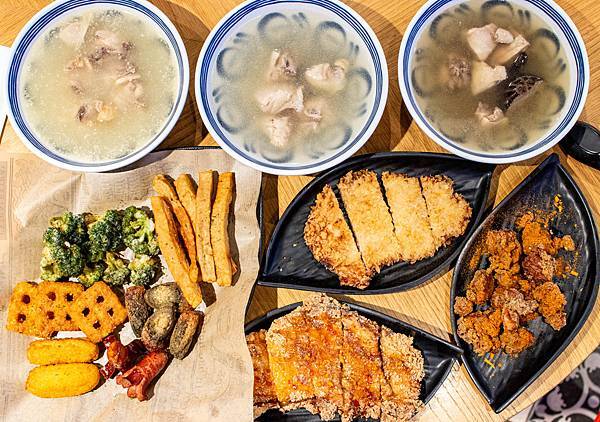 【台北美食】炸去啃 職人炸物 台北信義A11店-信義區百貨公司裡超平價雞排店 【台北美食】炸去啃 職人炸物 台北信義A11店-信義區百貨公司裡超平價雞排店