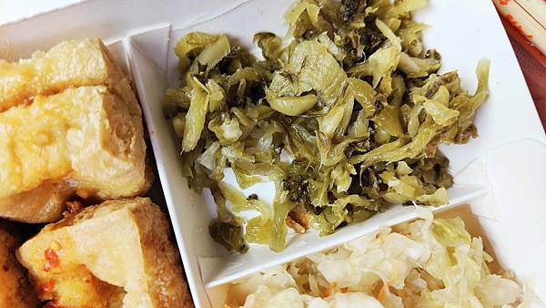 廟口阿嬷臭豆腐 廟口阿嬷臭豆腐