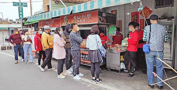 廟口阿嬷臭豆腐 廟口阿嬷臭豆腐