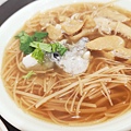 【台北美食】東發號 油飯・麵線-８０年老字號！饒河夜市裡最老的美食小吃店！