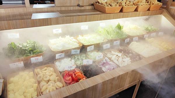 【台北火鍋】聚北海道鍋物-壽星當日5折優惠火鍋餐廳!還享有70樣食材無限量吃到飽 【台北火鍋】聚北海道鍋物-壽星當日5折優惠火鍋餐廳!還享有70樣食材無限量吃到飽