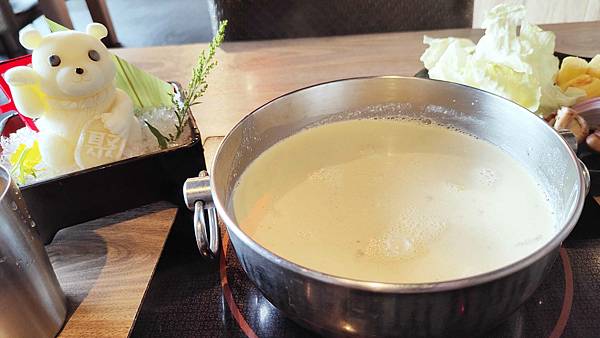 【台北火鍋】聚北海道鍋物-壽星當日5折優惠火鍋餐廳!還享有70樣食材無限量吃到飽 【台北火鍋】聚北海道鍋物-壽星當日5折優惠火鍋餐廳!還享有70樣食材無限量吃到飽