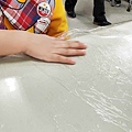【宜蘭景點】宜蘭農夫青蔥體驗農場-蔥油餅DIY親子農場，還可以零距離無柵欄餵食可愛的小動物