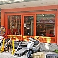 【新店美食】三野達人-隱藏在巷弄裡４.４顆星爆美味厚切牛肉漢堡！厚度達３公分以上哦