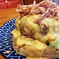 【新店美食】三野達人-隱藏在巷弄裡４.４顆星爆美味厚切牛肉漢堡！厚度達３公分以上哦