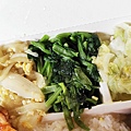 【土城美食】員山排骨-還沒用餐時間就已經排到大馬路上的爆人氣排骨店