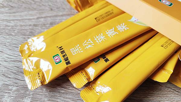 【黑松生技】黑松人蔘精&⿊松葉⿈素濃縮精-黑松不止有汽水，還有賣保康食品