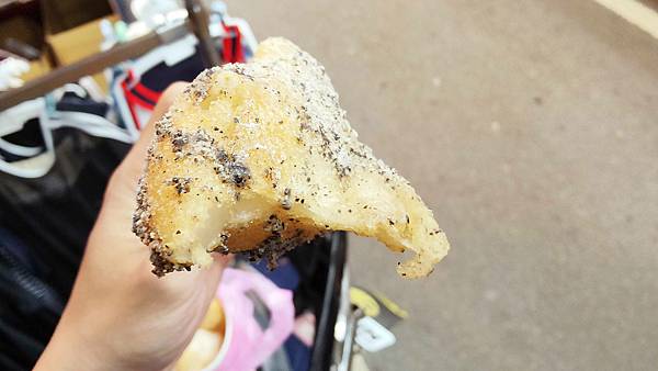 【永和美食】白糖粿-一份三顆只要50元,好吃又美味的樂華夜市小吃