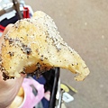 【永和美食】白糖粿-一份三顆只要50元，好吃又美味的樂華夜市小吃