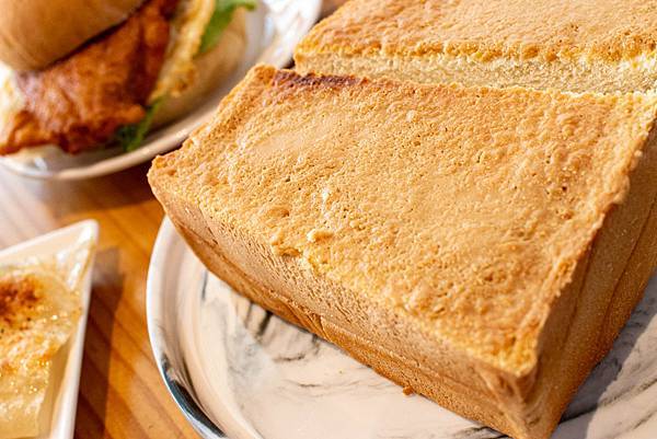 【蘆洲早午餐】蘆洲調色盤早午餐-千千萬萬別假日來!否則需要排隊才能吃到的早午餐店