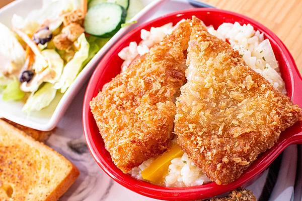 【蘆洲早午餐】蘆洲調色盤早午餐-千千萬萬別假日來!否則需要排隊才能吃到的早午餐店