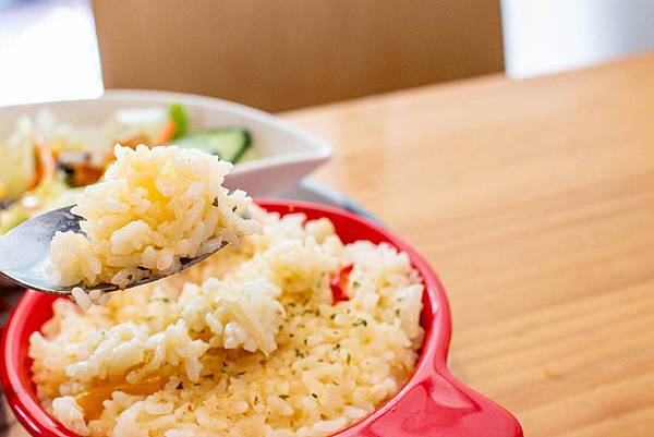 【蘆洲早午餐】蘆洲調色盤早午餐-千千萬萬別假日來!否則需要排隊才能吃到的早午餐店