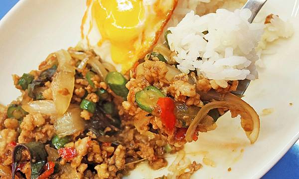 【板橋泰式料理】泰帥小吃店-不用百元就可以吃到泰式料理的爆CP值餐廳 【板橋泰式料理】泰帥小吃店-不用百元就可以吃到泰式料理的爆CP值餐廳