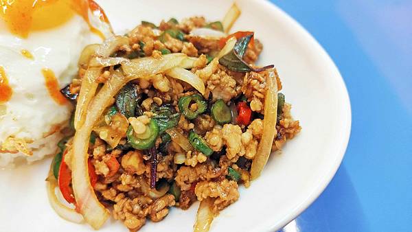 【板橋泰式料理】泰帥小吃店-不用百元就可以吃到泰式料理的爆CP值餐廳 【板橋泰式料理】泰帥小吃店-不用百元就可以吃到泰式料理的爆CP值餐廳