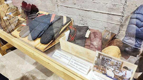 【彰化景點】台灣手套博物館-免門票免停車費,還有數十種免費親子設施讓你玩透透的觀光工廠