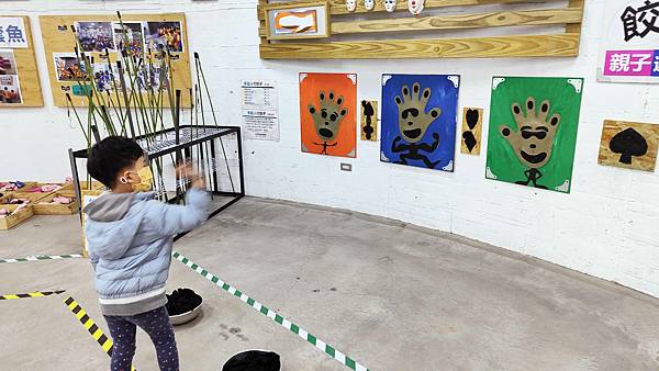 【彰化景點】台灣手套博物館-免門票免停車費,還有數十種免費親子設施讓你玩透透的觀光工廠