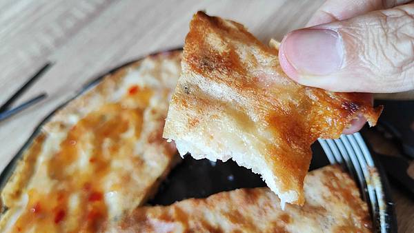 【澎湖第一首選伴手禮美食】澎湖西嶼明興花枝丸-吃下去的每一口都是滿滿的海鮮甜味,在嘴巴裡散不開 【澎湖第一首選伴手禮美食】澎湖西嶼明興花枝丸-吃下去的每一口都是滿滿的海鮮甜味,在嘴巴裡散不開