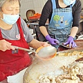 勇伯米粉湯-新店捷運站附近光明街必吃的米粉湯碧潭美食小吃店