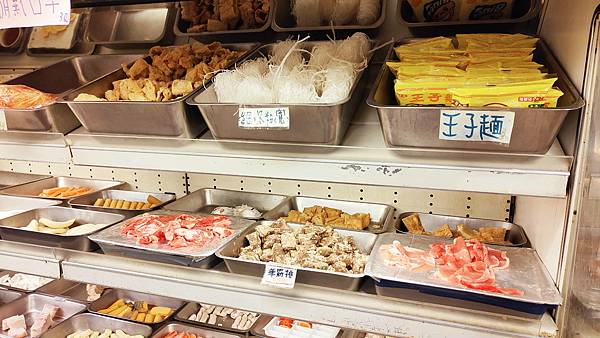 東來順羊肉爐 活蝦料理餐廳-只要450元就能吃到羊肉爐吃到飽火鍋!CP值爆高又好吃