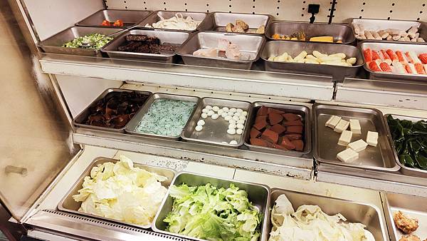 東來順羊肉爐 活蝦料理餐廳-只要450元就能吃到羊肉爐吃到飽火鍋!CP值爆高又好吃