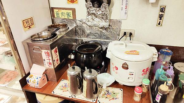 東來順羊肉爐 活蝦料理餐廳-只要450元就能吃到羊肉爐吃到飽火鍋!CP值爆高又好吃