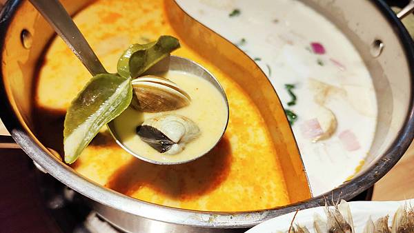 泰滾 Rolling Thai 泰式火鍋-當月壽星生日優惠,幾歲送幾隻蝦的台北泰式火鍋店 泰滾 Rolling Thai 泰式火鍋-當月壽星生日優惠,幾歲送幾隻蝦的台北泰式火鍋店