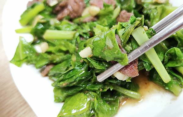 【台南美食】萬林牛肉湯-內用魯肉免費用吃到飽！想吃幾碗都沒有問題