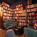 書䏱 Bar in Book